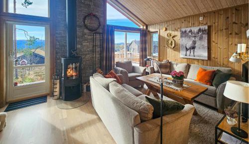 Three-Bedroom Vacation Home 