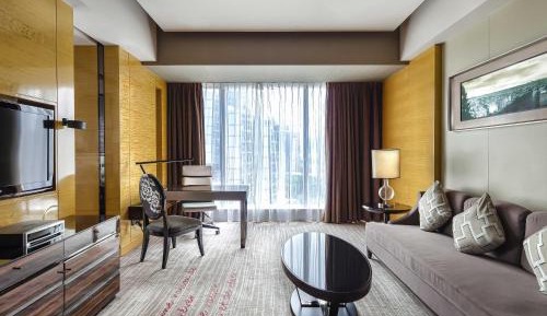 Junior King Suite