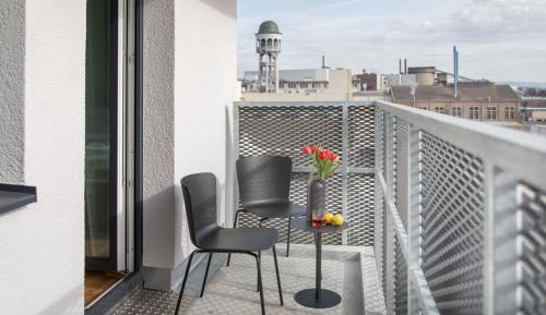 Comfy Apartment with balcony