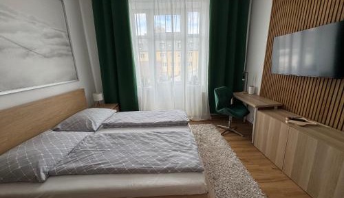 Deluxe Double Room with Shower