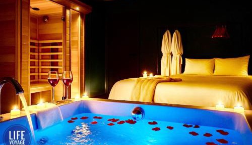 Deluxe Studio - Private Sauna & Jacuzzi