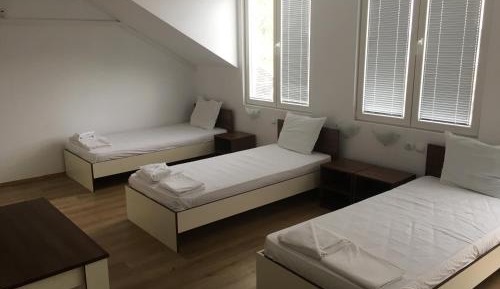 Triple Room with Shared Bathroom