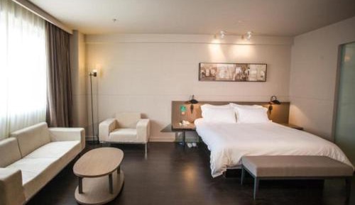 Business Suite A