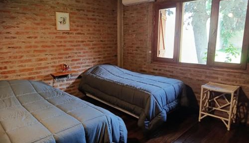 Standard Twin Room with Shared Bathroom