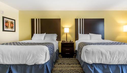 Queen Room with Two Queen Beds - Non-Smoking