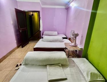 Double or Twin Room with Shared Bathroom