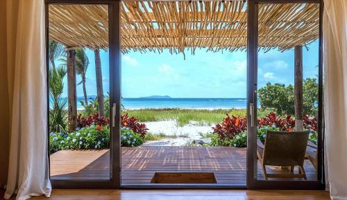 Bungalow - Beach Front