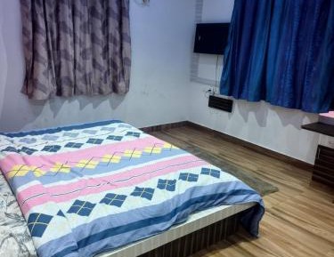 Family Room with Private Bathroom