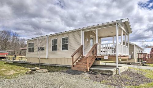 Seven-Bedroom Holiday Home