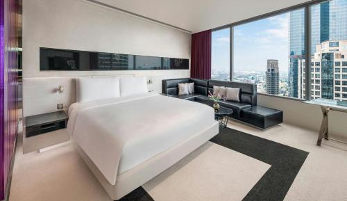 One-Bedroom King Studio Suite - High Floor