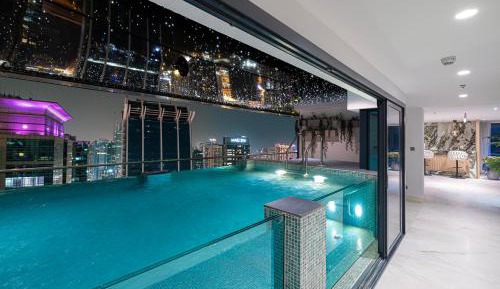 Four-Bedroom Penthouse Apartment