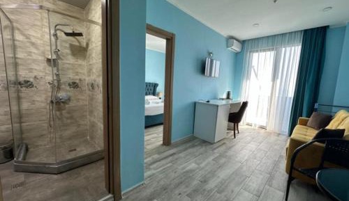 One-Bedroom Suite