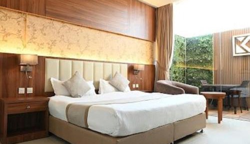 King Suite with Balcony