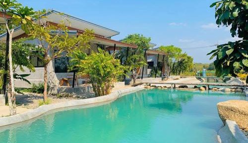 Double Room with Pool View