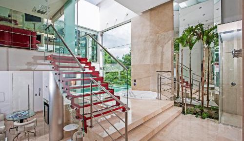 Suite with Private Pool
