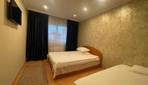 Quadruple Room with Private Bathroom