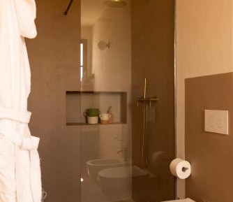 King Suite with Sea View
