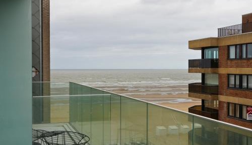 Three-Bedroom Apartment with Sea View