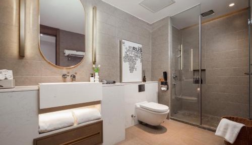 Two-Bedroom Suite