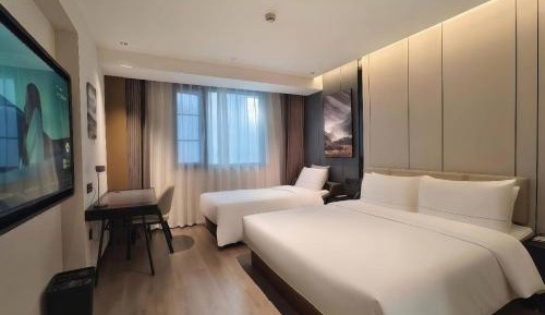Triple Room with Private Bathroom