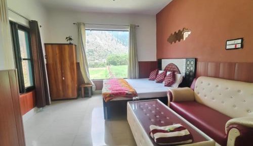 Double Room with Mountain View