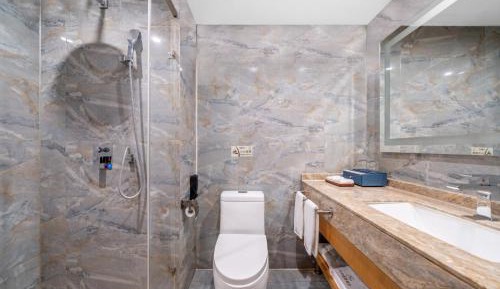 Twin Room with Bathroom