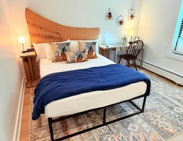 Queen Suite
