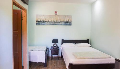 Deluxe Double Room with Extra Bed