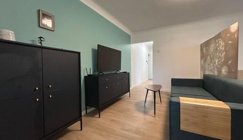 One-Bedroom Apartment - Sea Side