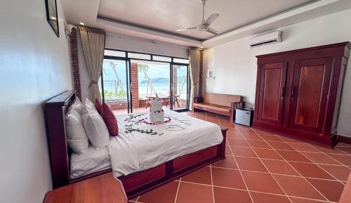 Villa - Beach Front