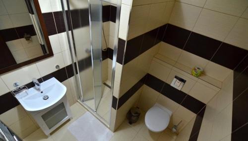 Economy Twin Room