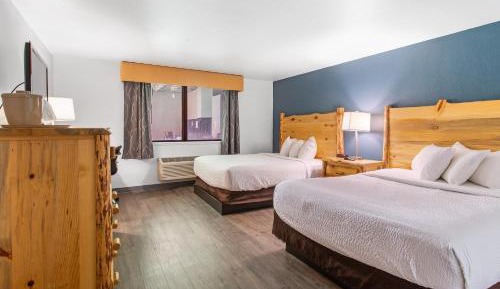 King Room with Two King Beds - Non-Smoking