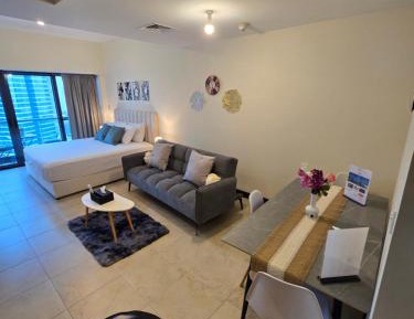 Studio Apartment with Balcony