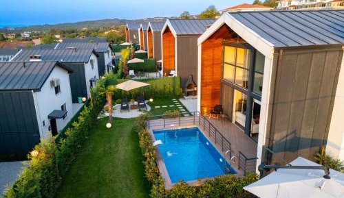 Villa with Private Pool