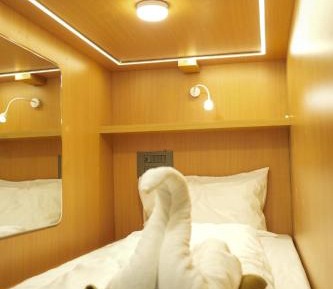 Bunk Bed in Mixed Dormitory Room