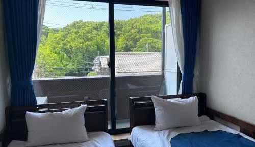 Economy Quadruple Room