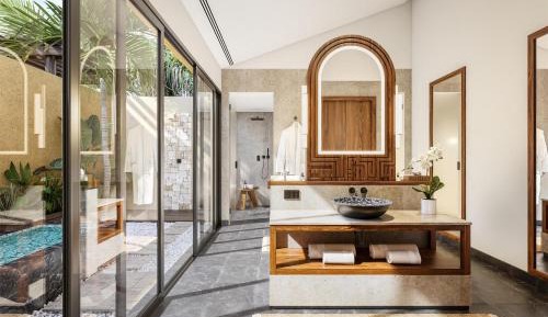 Serenity Pool Villa With Living Room