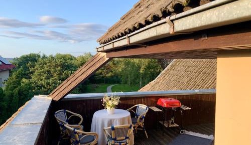 Double Room with Balcony and Sea View