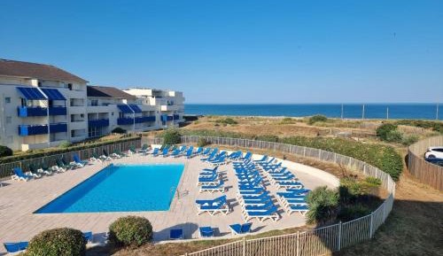 One-Bedroom Apartment with Ocean View