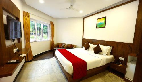 Deluxe Double Room with Bath