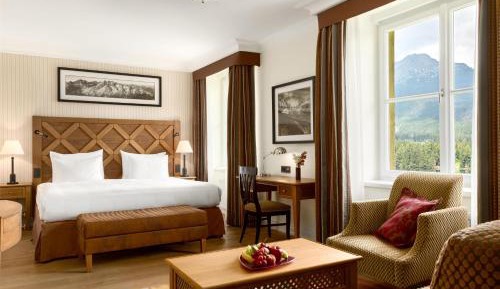 Grand Deluxe Lake View Room King