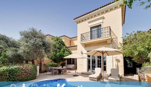 Deluxe Villa