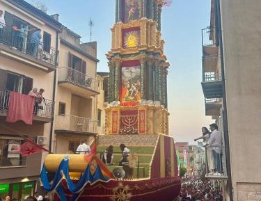 Twin Room with Balcony