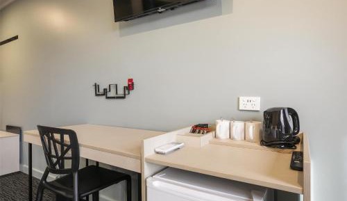 Queen Studio with Free Welcome Drink for Two Guests