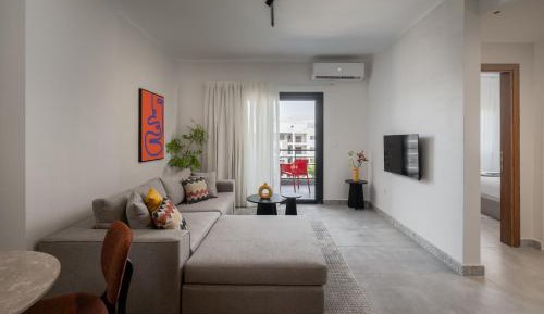 One-Bedroom Apartment with Garden View
