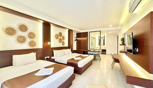 Family Twin Room
