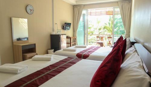 Deluxe Double or Twin Room with Balcony