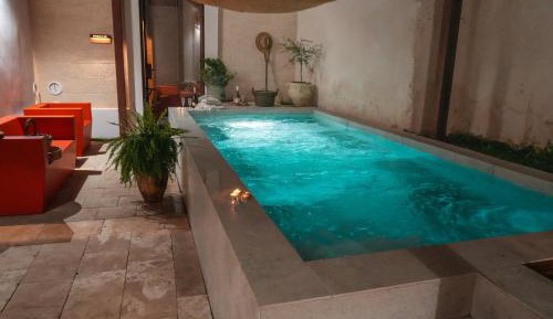 Single Room with Private Bathroom
