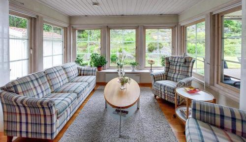 Three-Bedroom Holiday Home 