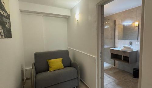 Triple Room - Garden level